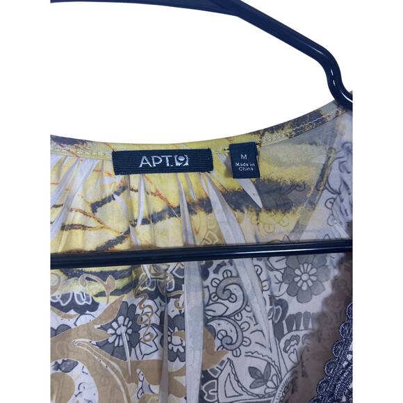 Y2K Apt 9 Butterfly Top Blouse Women's M Short Sleeve Embellished Embroidered - Picture 2 of 6